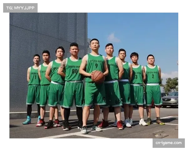 前锋化阵容成为建队基础，现代篮球强调位置互换性