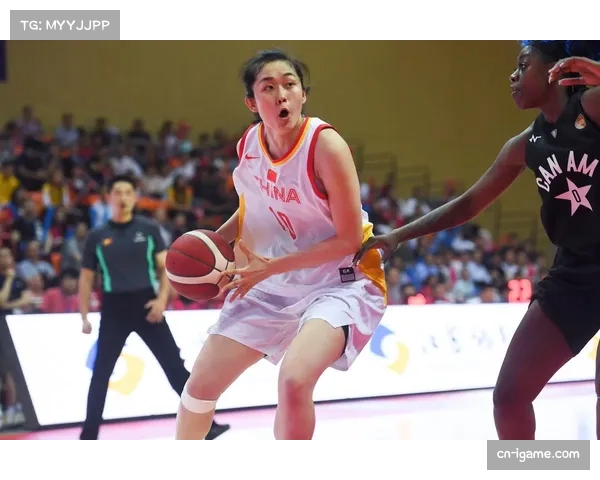 彭诗晴身高1米65不惧对抗 石家庄女篮进攻端重要棋子 彭诗晴身高1米65不惧对抗 石家庄女篮进攻端重要棋子